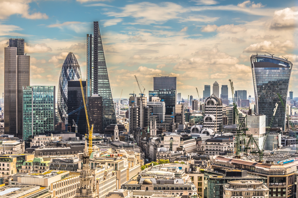 shutterstock_1048751276