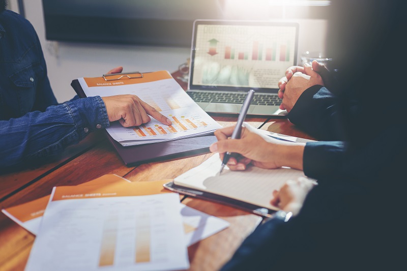 Business people meeting design ideas concept. business planning for new project