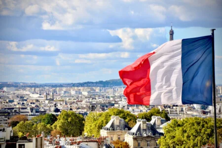 Amundi raises €200m in first close of fifth-generation private debt fund