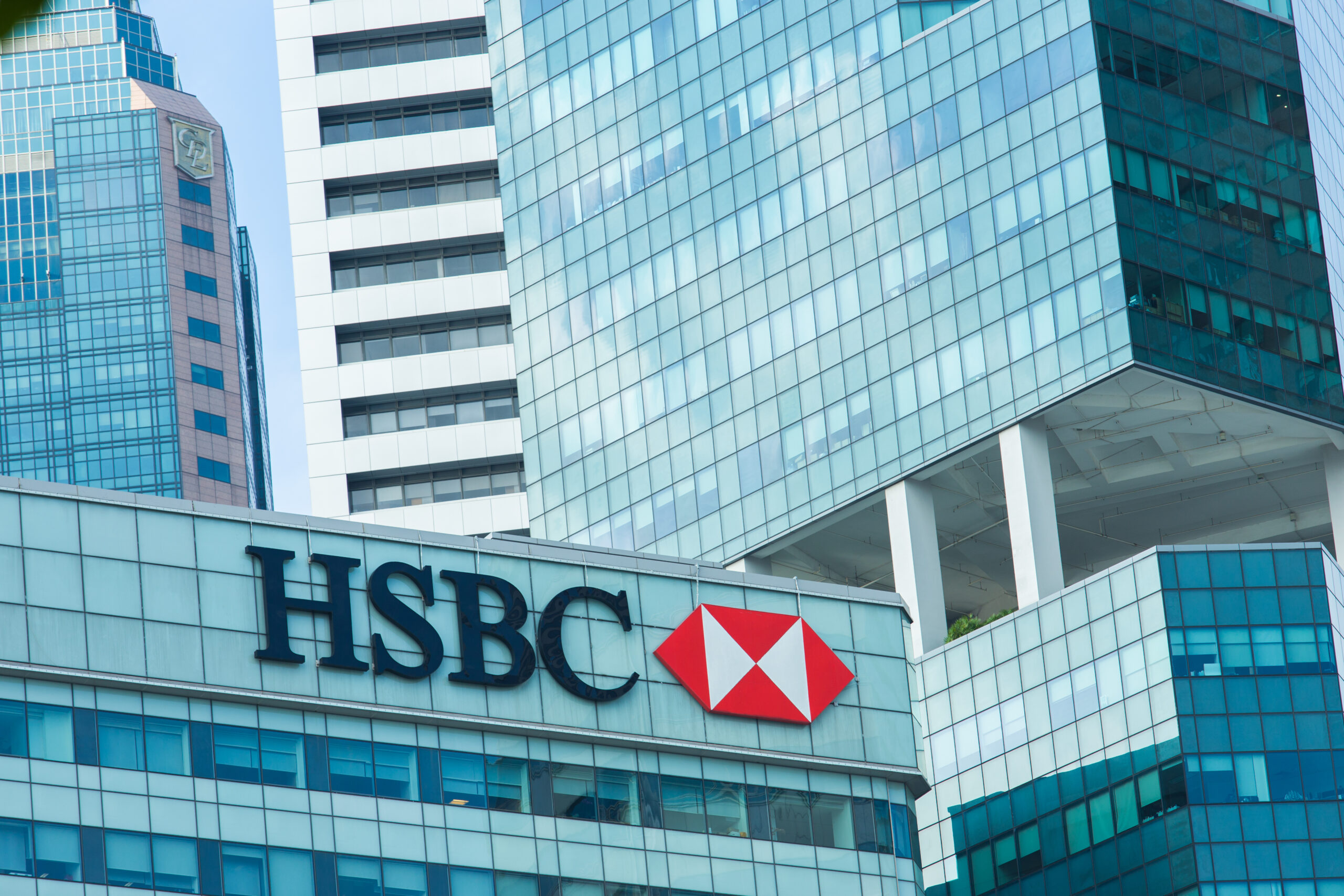 HSBC buys Silicon Valley Bank's UK arm for £1