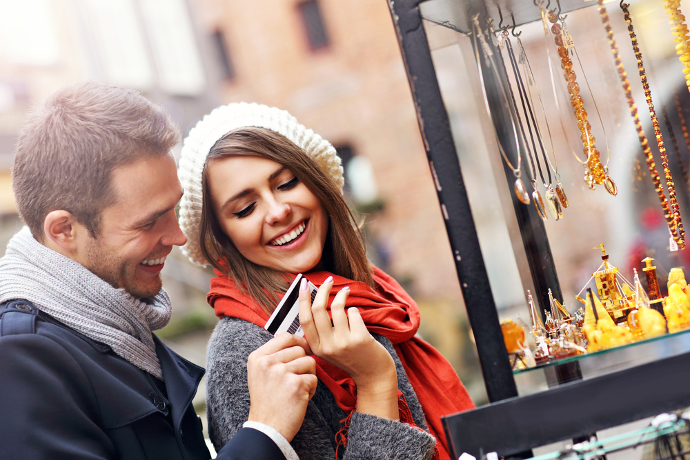 Ekspres Pozyczka to launch range of credit cards