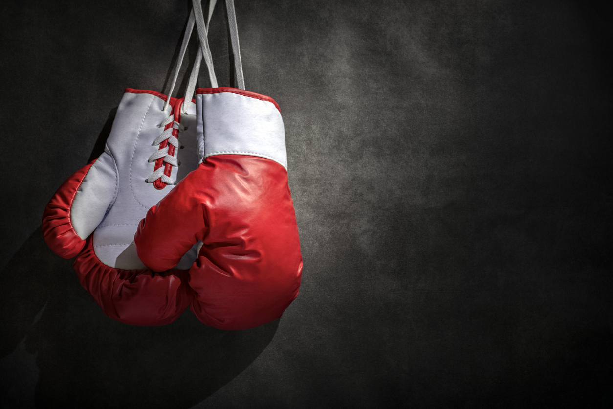Nester sponsors British boxer