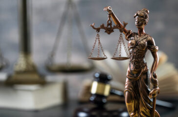 Cadwalader adds slew of credit expert partners