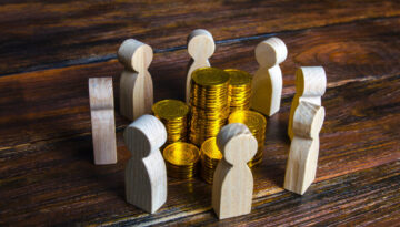 SeaTown Holdings has closed its third private credit fund with $612m (£454m) commitments from investors worldwide.