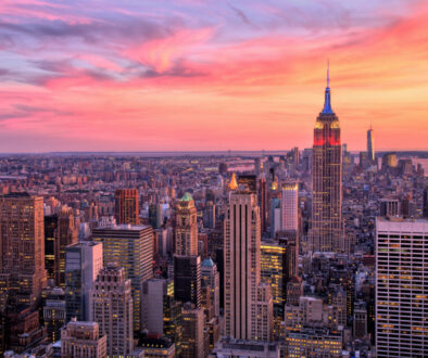 Big deals boost US Q4 lending