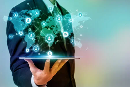 Euroclear FundsPlace and Ares broaden wealth segment access to private markets funds