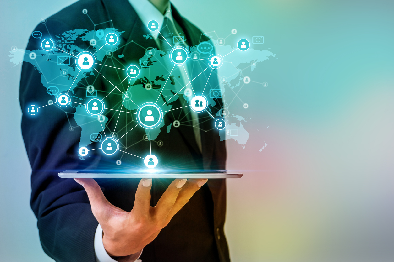 Euroclear FundsPlace and Ares broaden wealth segment access to private markets funds