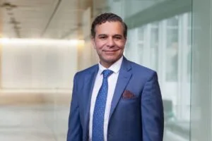 A former head of legal from JP Morgan Asset Management's (JPAM) has joined legal firm Akin in its corporate finance practice.