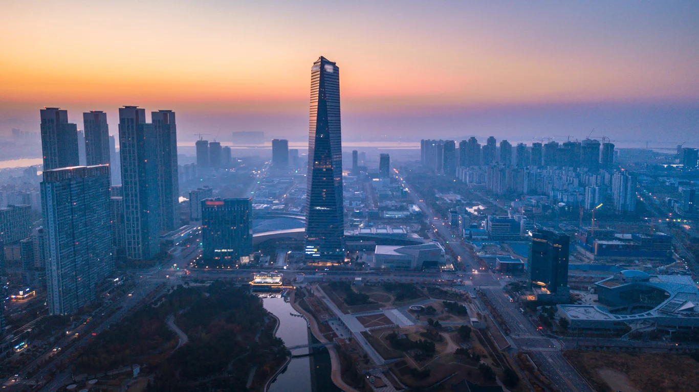 SC Lowy and Shinhan launch private debt fund to tap South Korean market