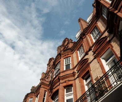 Real estate credit comeback gathers steam