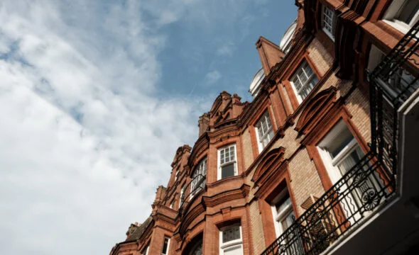 Real estate credit comeback gathers steam