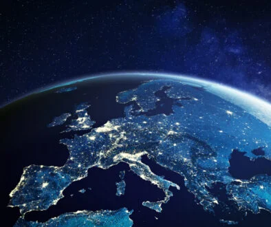 KKR and Capital Group launch public-private credit fund in Europe and Asia