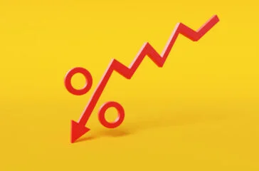 Outlook cut to negative for Blackstone and Golub Capital BDCs