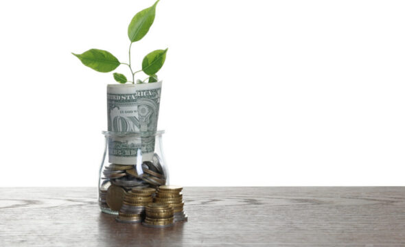 Manulife | Comvest Credit Partners closes $428m private credit CLO