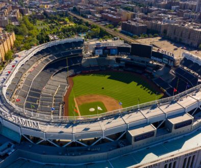 Apollo strikes $2.6bn Yankees financing deal
